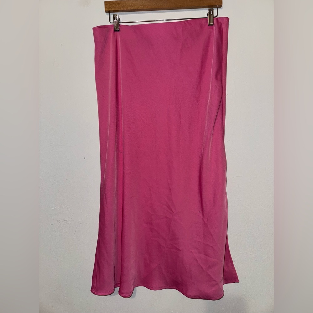 🎉Pink Maxi Slip Skirt - Picture 2 of 6